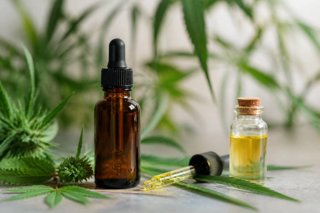 Huile cbg : bienfaits, usages et précautions à connaître