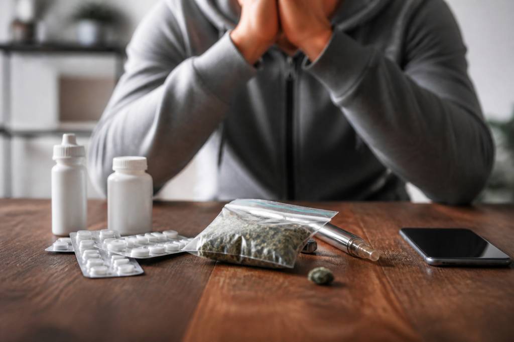 Produits anti thc : quels effets sur la santé et quelles alternatives légales ?