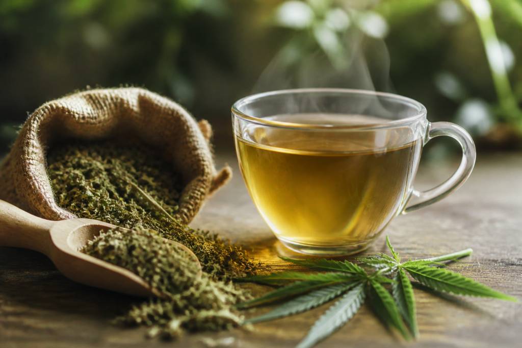 Infusion au cbd : bienfaits, préparation et précautions d’usage